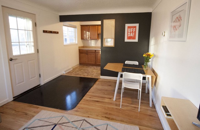 Modern Central Cottage