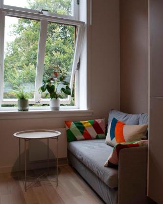 Modern Central Cozy 2Br - Toyen
