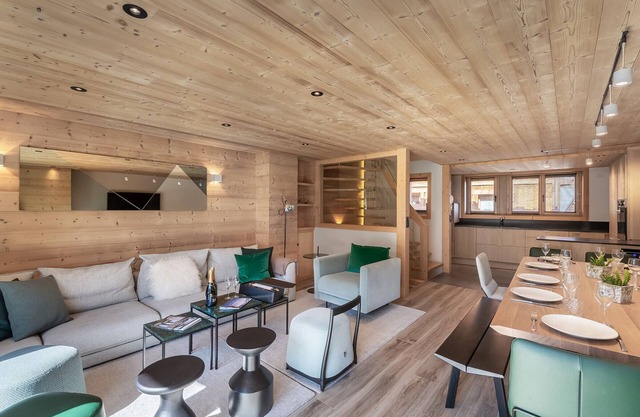 Modern Chalet with Sauna & Near Ski Lifts