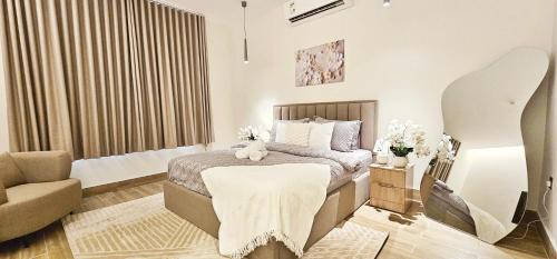 Modern & Comfy Studio-AlGhub 9