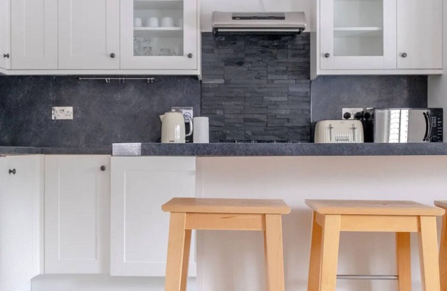 Modern & Cosy 2BR APT next to Clapham Common!