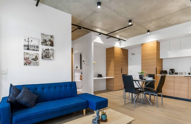 Modern Footscray Apartment