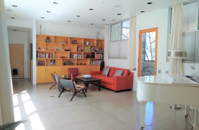 Modern home in historic downtown ABQ - Rooftop with Hot Tub and Lounge Area
