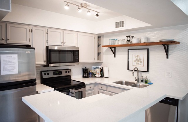 Modern Living, Safe Location, Cubs Spring Training