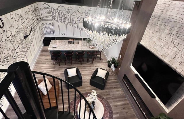 Modern Loft in Downtown Lakeland