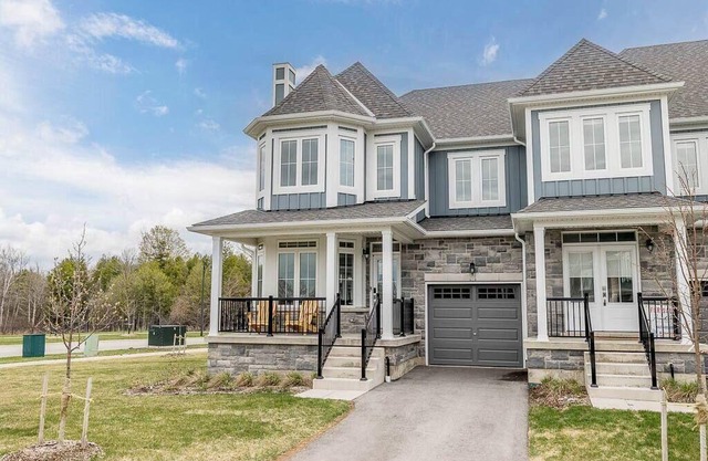 Modern Luxury Townhome - Walk to Blue/Sleeps 10