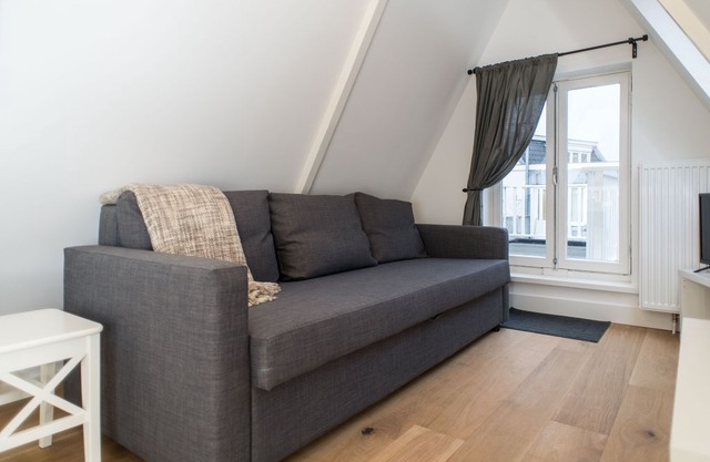 Modern one bedroom roof apartment, sleeping up to four guests, in Amsterdam’s treasured Jordaan di