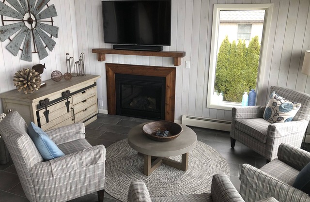 Modern Seneca Lake Waterfront in Heart of Finger Lakes Wine Trail