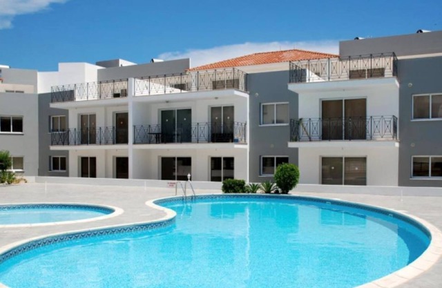 Modern, spacious 2 bedroom apartment in Kapparis with communal pool & parking.