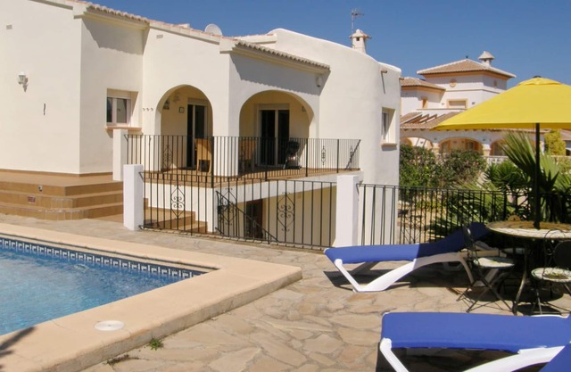 Modern, spacious villa in enclosed and secluded garden and private pool