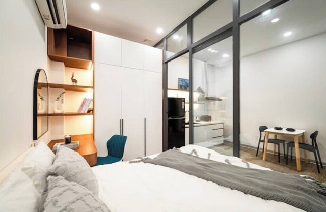 Modern Stylish 1 BR