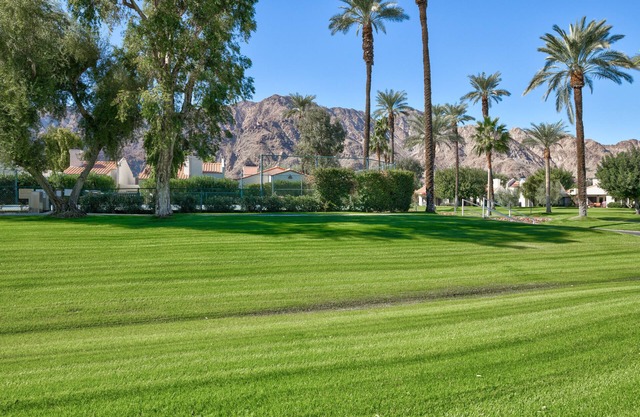Modern & Upgraded 2 Bdrm La Quinta Retreat Permit #105014