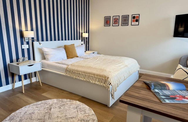 Modernes App. mit Balkon, Meerblick, Pkw-stellplatz, Wlan. Haustiere Erlaubt