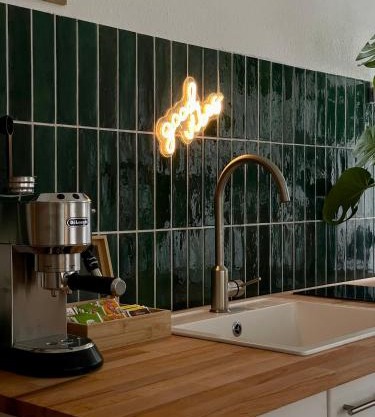 Modernes Designer Loft mit Flair in Hochheim & Tiefgarage