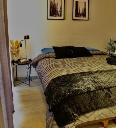 Moderno estudio en el corazón de Santiago