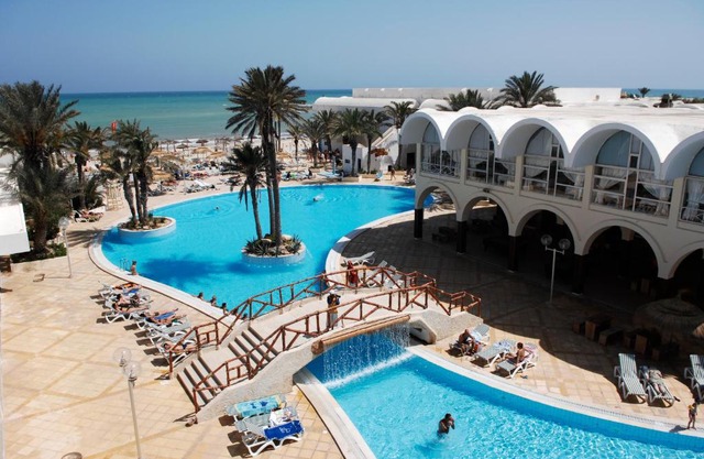 Monarque Dar Jerba Narjess- Family Only