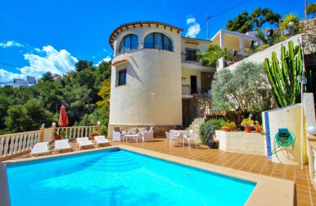 Monica II - holiday home with private swimming pool in Benissa