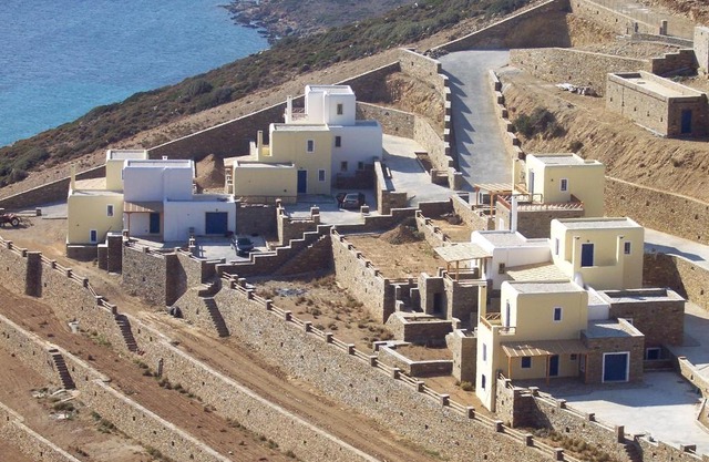 Monolithos Villas