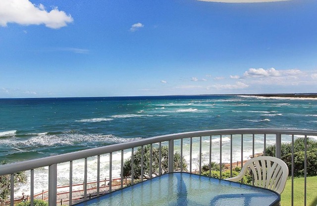 Monterey Lodge Unit 10 27 Warne Terrace Kings Beach