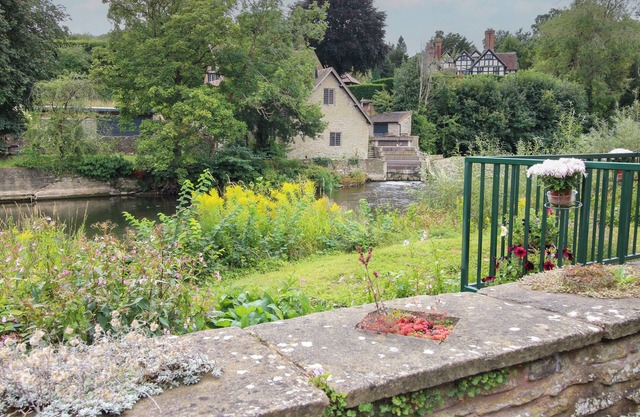 Moorhen Cottage