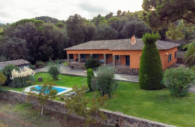 More Terracotta. Fabulous house located among vineyards.