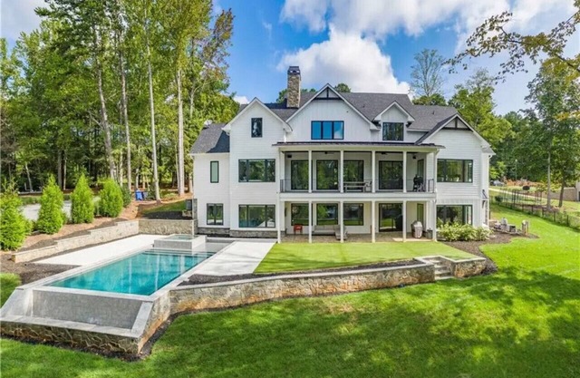 Morning Dew- Lake Norman Luxury!