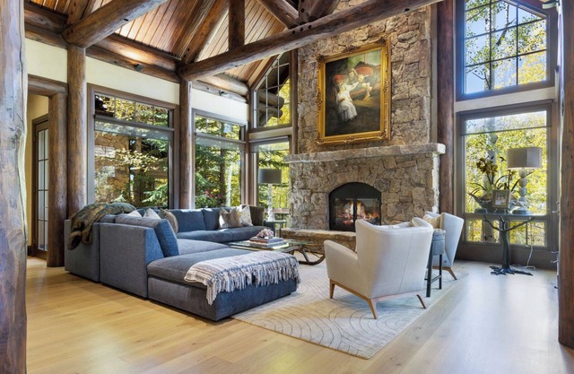Most luxurious home in Arrowhead. True Ski In/Ski Out