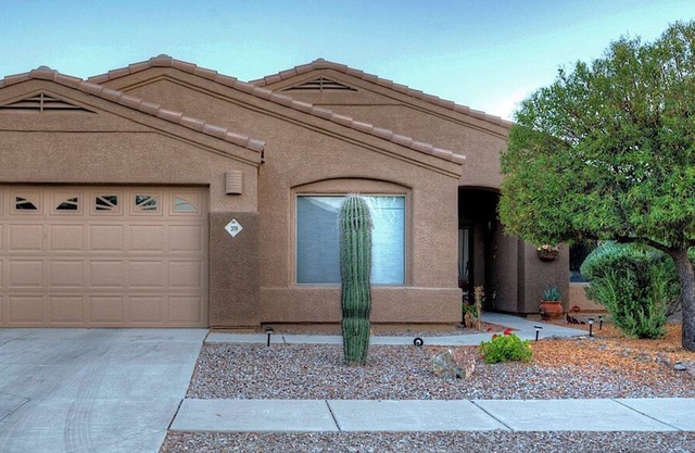 Mountain Calling 3BR by Casago