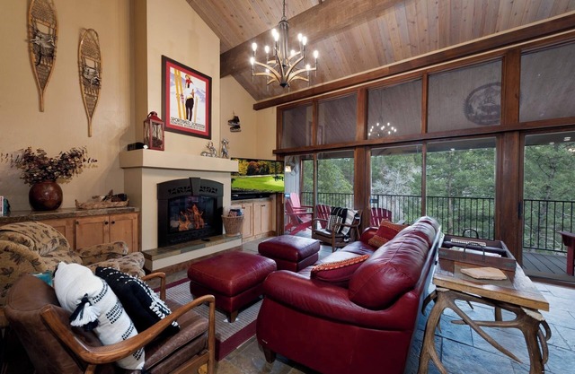 Mountain Condo (#828) at Tamarron - Golf Privileges