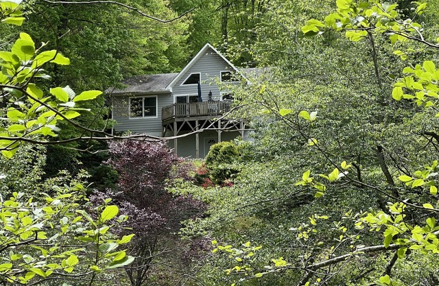 Mountain home with amazing views, privacy, and pond on the property