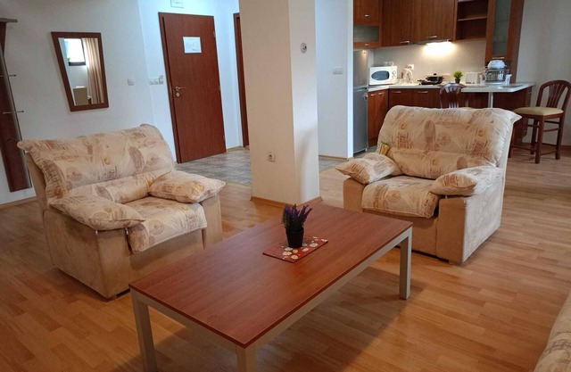 Mountain Paradise 1 - 2 Bedroom - Large apartment