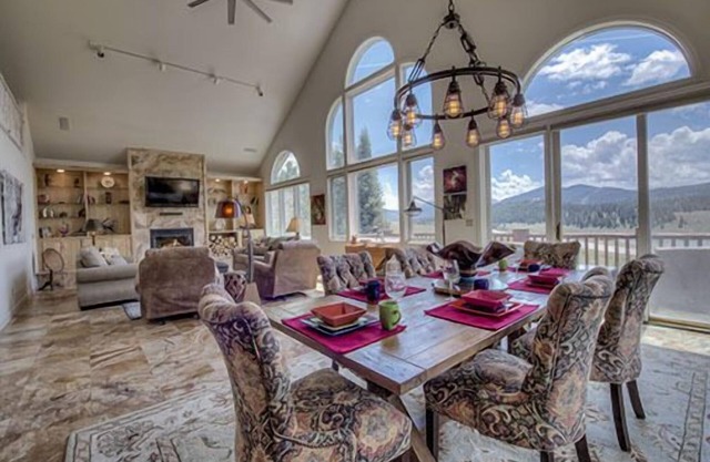 Mountains on the Lake – Mountain & Lake Views with Beautiful Patio! Close to Downtown Dillon