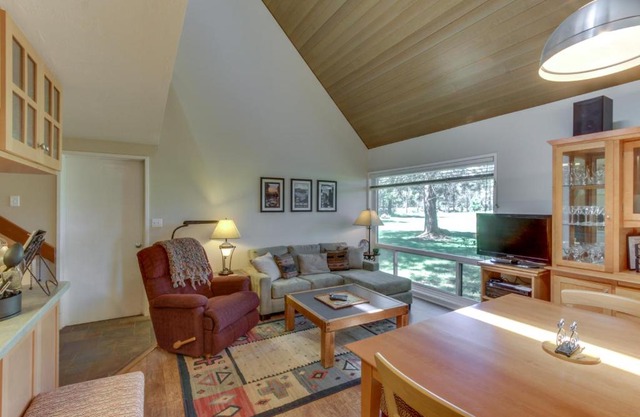 Mt View 06 | Discover Sunriver
