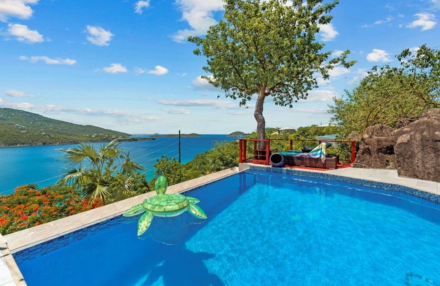 Multi-family villa - POOL - Incredible views