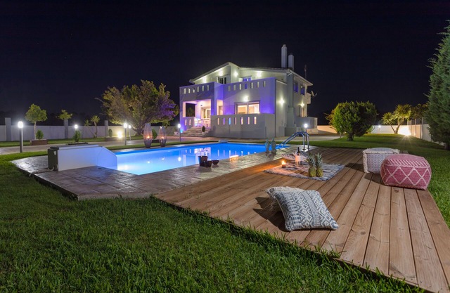 Muthee Luxurious Private Villa