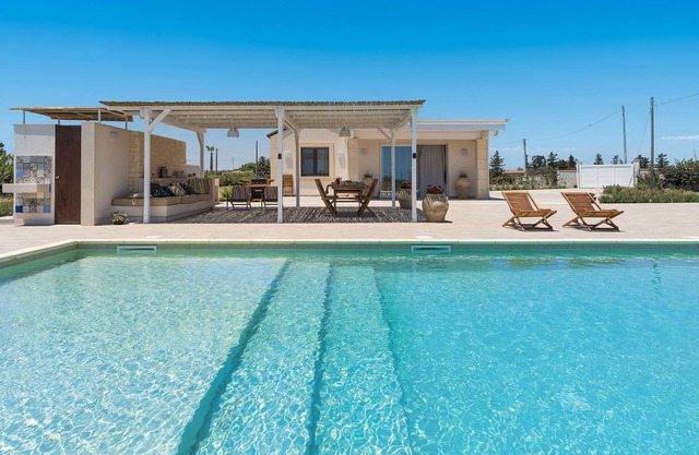 My Rental Homes - Villa Camporeale with private pool and sea view