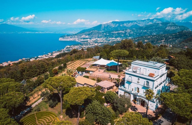 MyExclusiveItaly - Elegant Sorrento Coast Villa with Pool&TennisCourt
