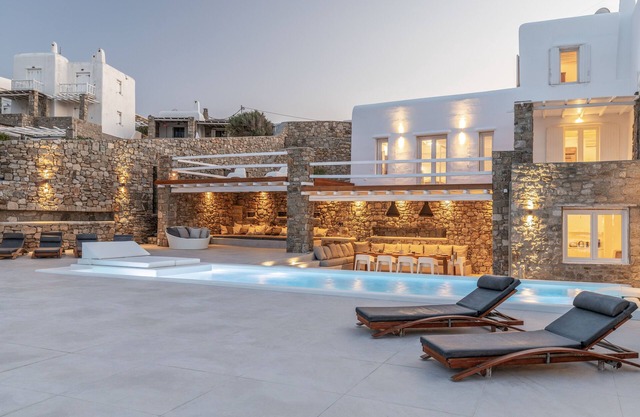 Mykonos Actor’s Villa. 3 bedrooms, private pool