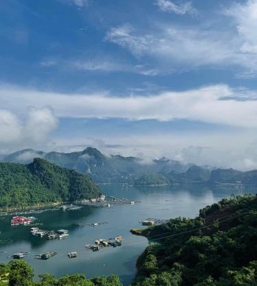 Nắng Village
