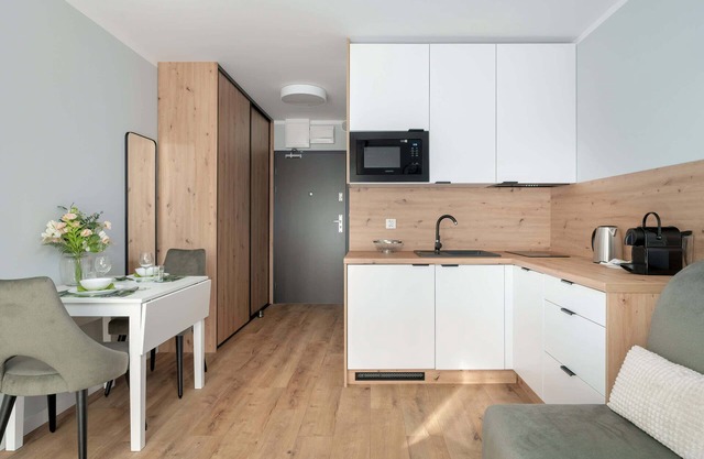 Nadolnik 8A | Functional studio | Poznań
