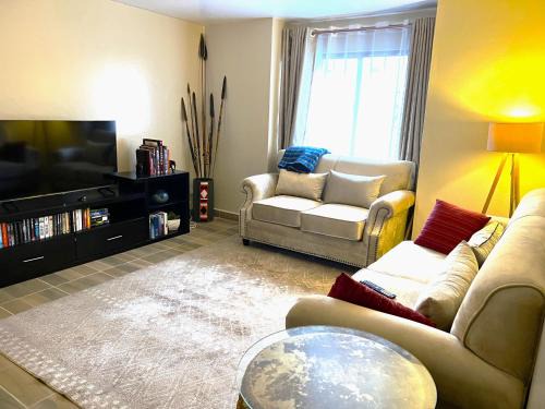Nairobi Deluxe Apartment 15 min to JKIA, 30min to CBD