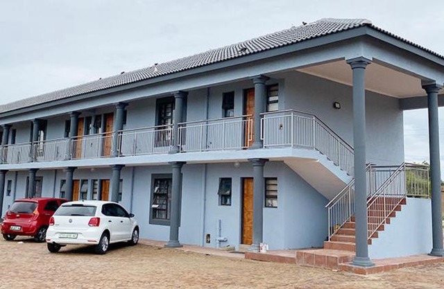 Nandi Gosa Apartments