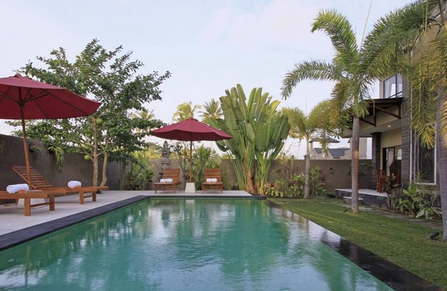 Nang Ade Beautiful Large House close Ubud Center