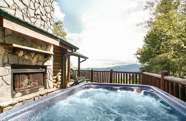 Nantahala Gorgeous - Free Whitewater Rafting Passes + Peaceful Cabin with