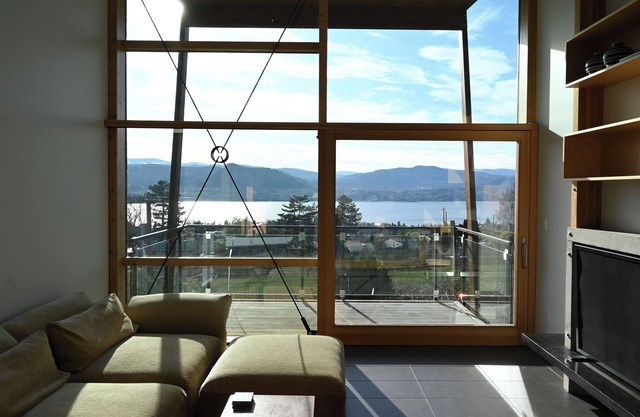 Naramata Lakeview Haven