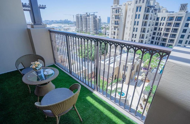 Nasma Luxury Stays - Fancy Apartment With Balcony Close To MJL's Souk
