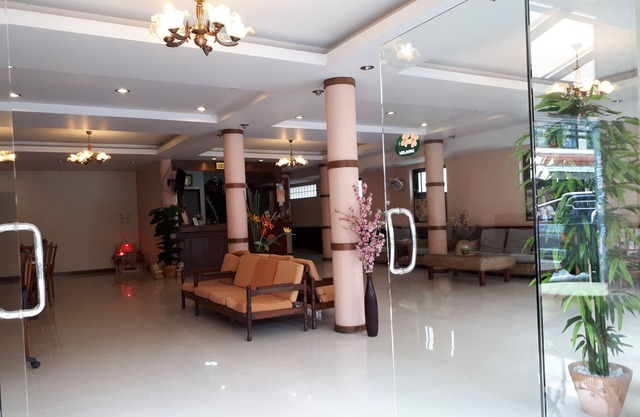 Nathon Residence