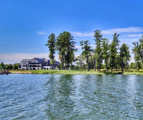 Natural Hotel-Ostróda-basen na III kondygnacji-pokoje wellness z saunami