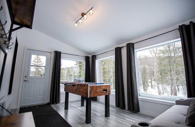 Nature et détente Private Hot Tub Lakeside