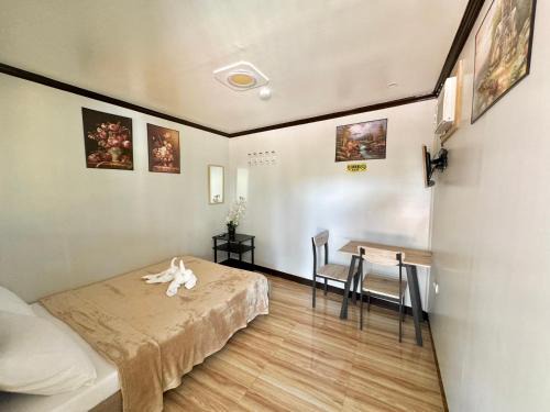 Nazarene Apartelle -R3